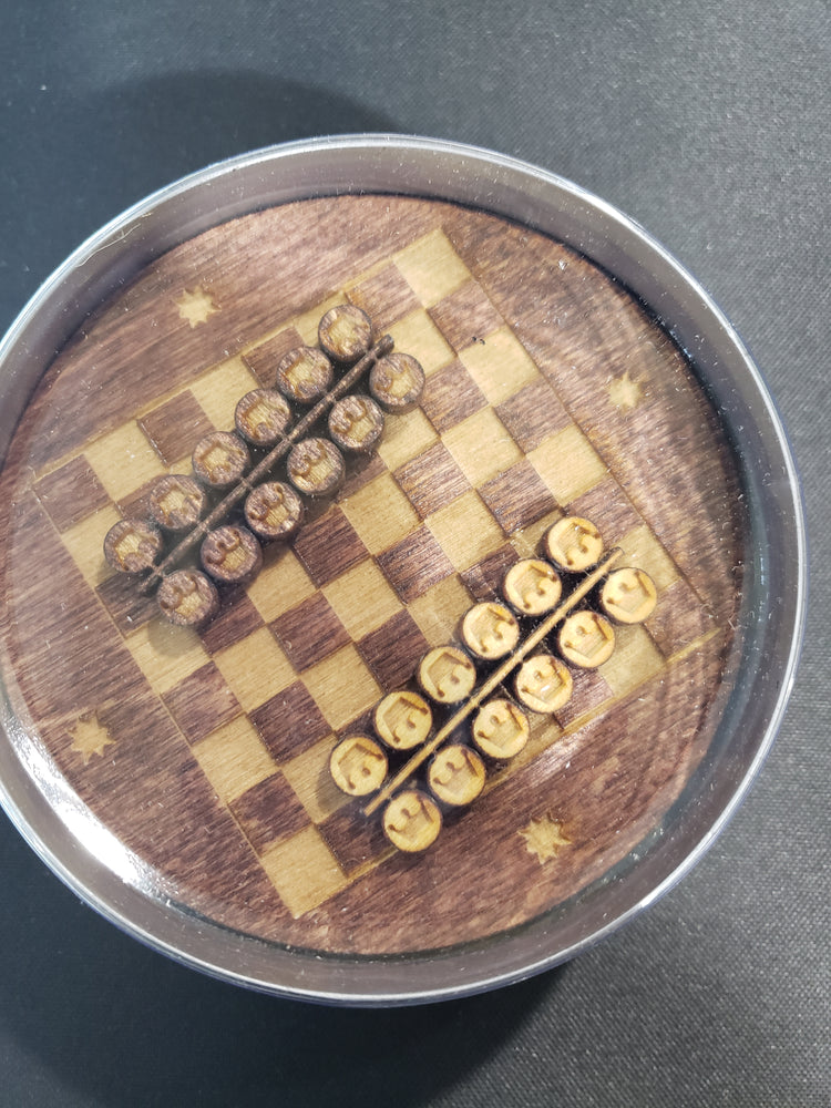 Games in the Round Tin