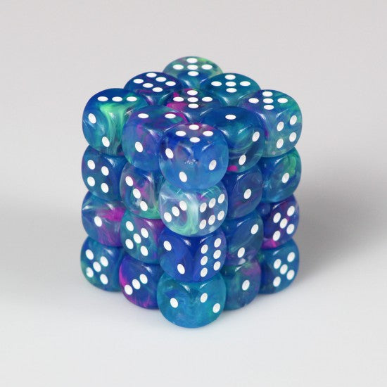 Chessex: D6 Festive™ DICE SET - 12MM